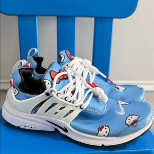 Nike Kids Blue and White Hello Kitty Sneakers size 8 Brand New